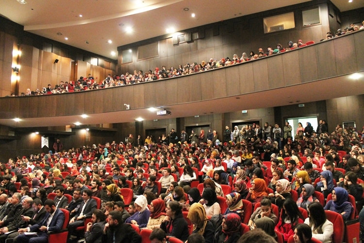 Trabzon Paneli Seyirci