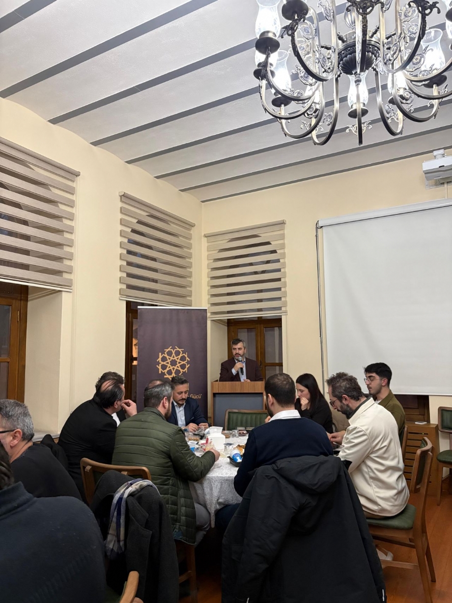 İSDAM 12.Geleneksel İftar Programı - Haberler - Abdullah Serenli